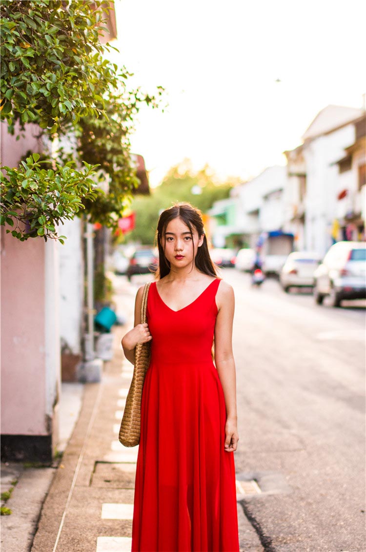 LONG DRESS  ANGGUN  MERAH CANTIK 2022 Jual Model Terbaru 